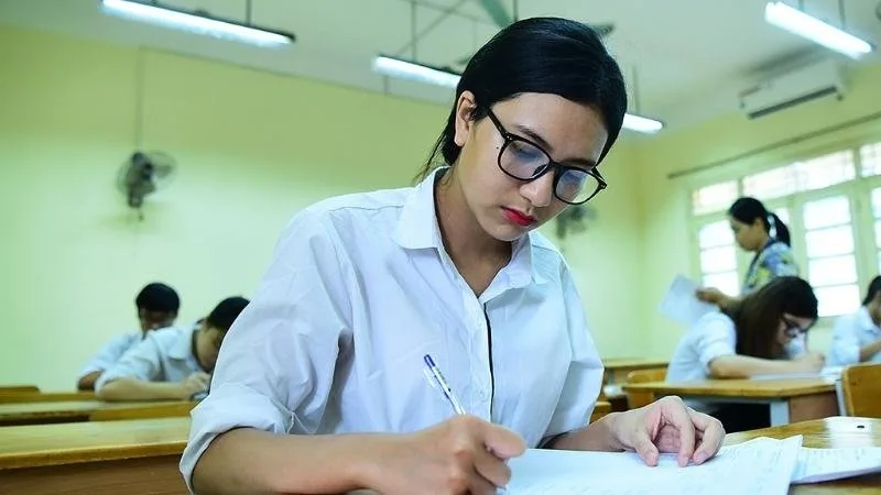 khoi b gom nhung mon nao