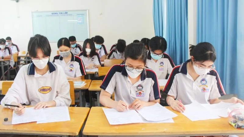 khoi b gom nhung mon nao