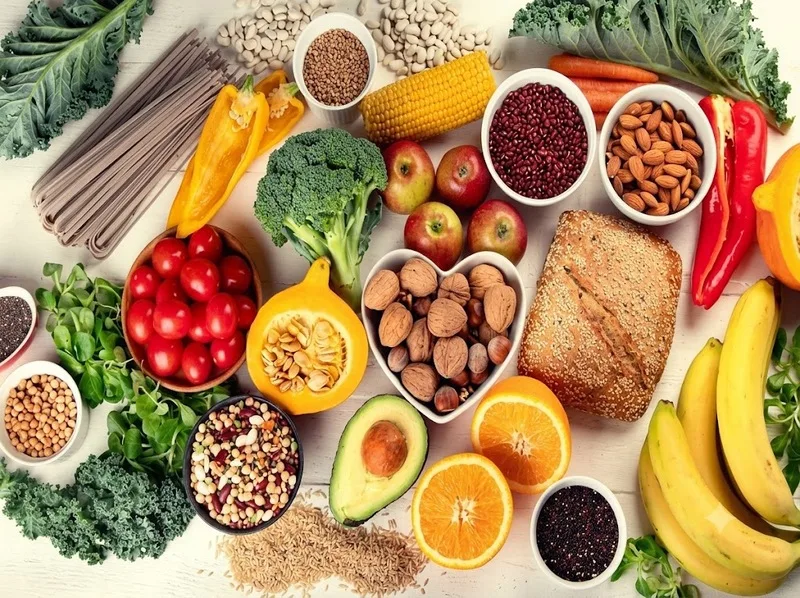 Cam bổ sung vitamin, chất xơ trong chế độ ăn cân bằng